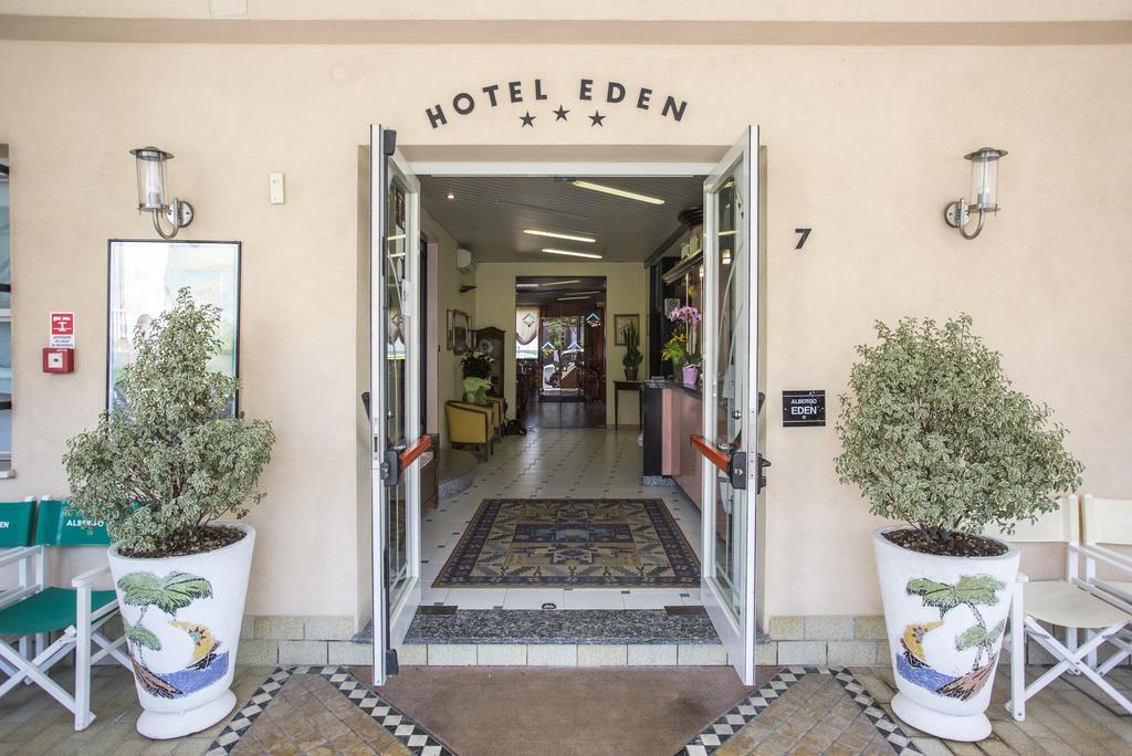 Hotel Eden Viserbella di Rimini 외부 사진