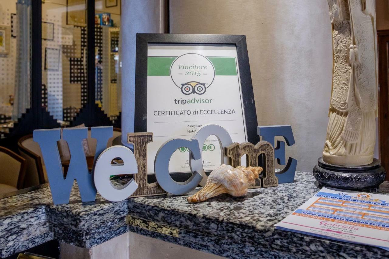 Hotel Eden Viserbella di Rimini 외부 사진